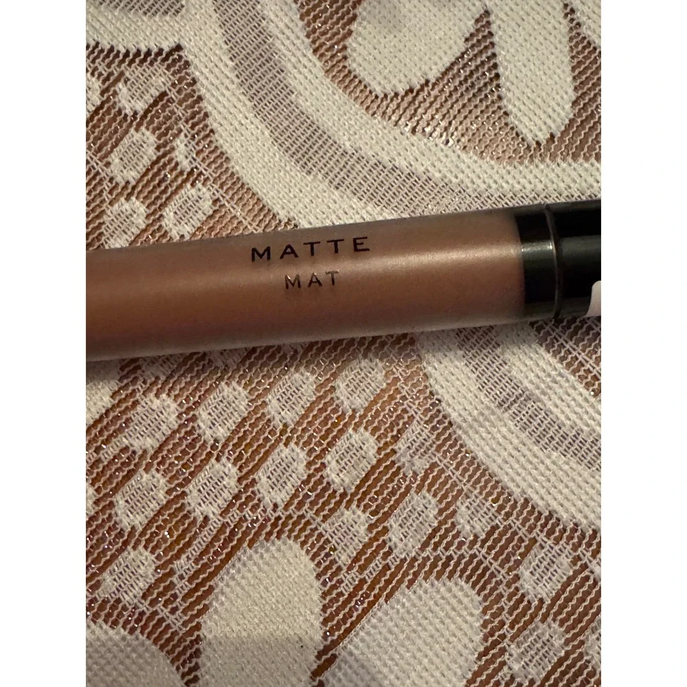 Makeup Revolution makeup revolution